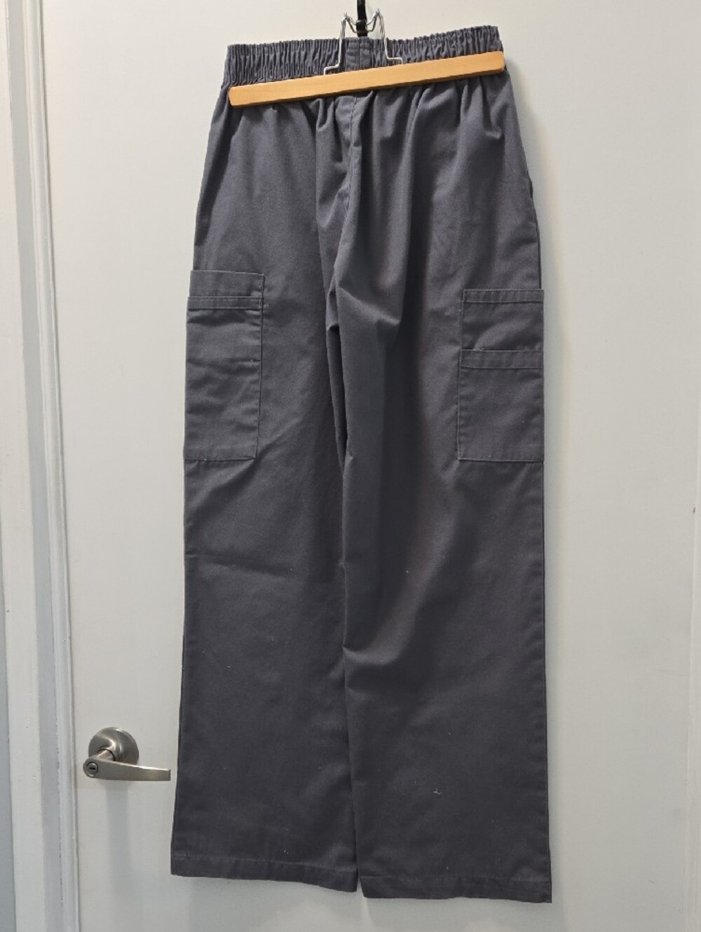WonderWink Gray Cargo Pants with Yellow Waistband Accent - Picture 2 of 5